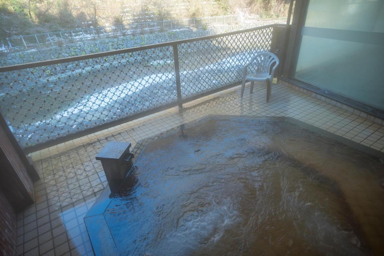 Hôtel Miyajimaonsen Takinoso à Takaoka Extérieur photo